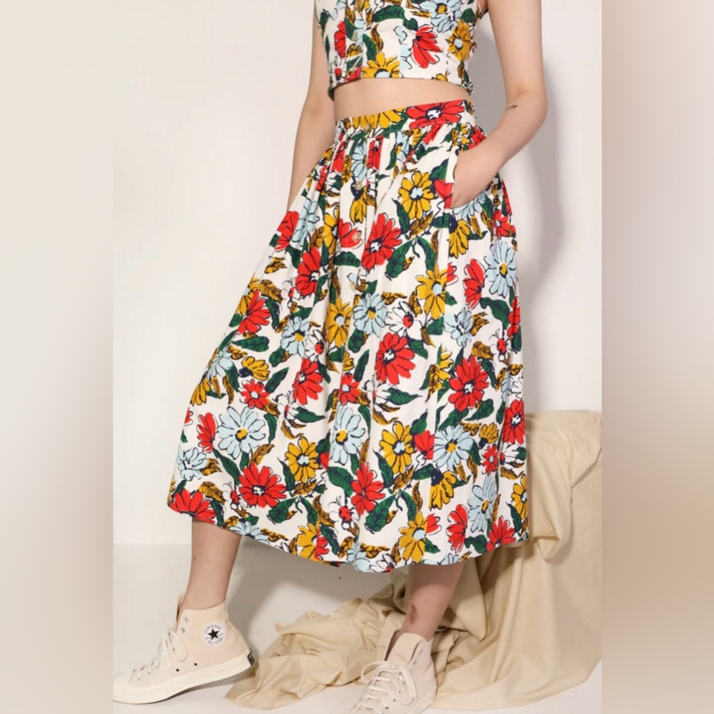 NWT! L.F. Markey Cosmos Floral Midi Skirt SZ 8